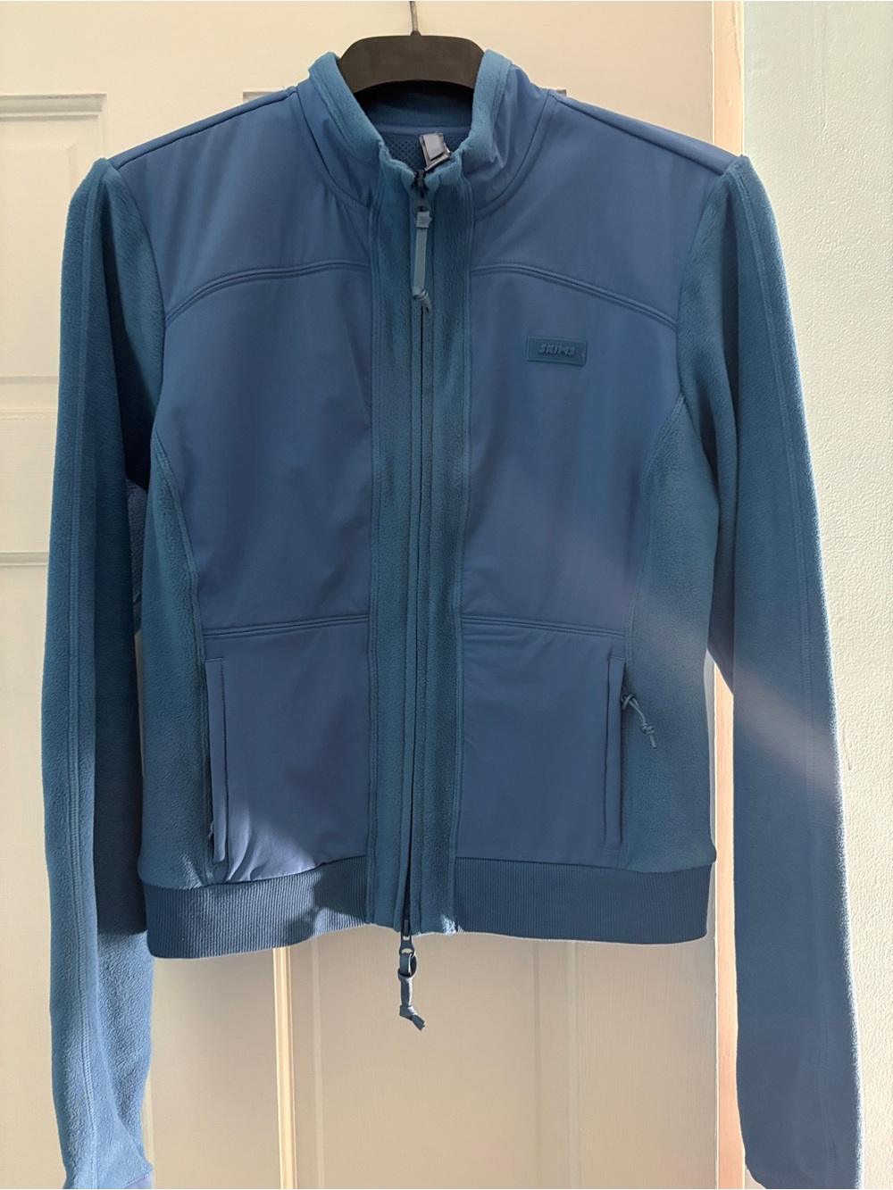 SKIMS Fleece Lounge Fitted Jacket Blue Azure
